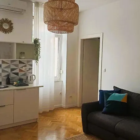 Apartment Art *