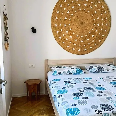 Art Apartment